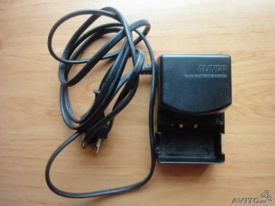 Лот: 3218580. Фото: 1. Зарядное устройство Alinco EDC-50. Аксессуары, запчасти