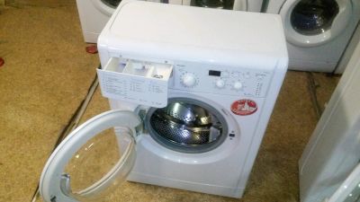 Лот: 6130970. Фото: 1. Стиральная машина Indesit IWUD4105... Стиральные машины