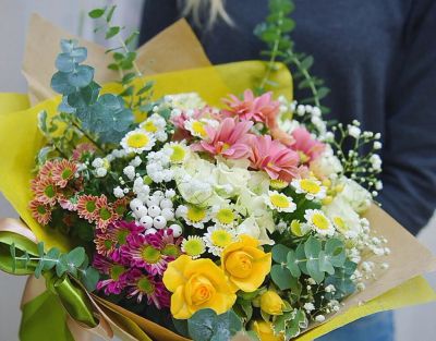 Лот: 7497501. Фото: 1. Сборный букет. Цветы на Щорса... Свежие цветы