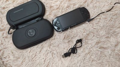 Лот: 16973864. Фото: 1. PSP 3000 прошита 32GB чехол. Игровые приставки, консоли