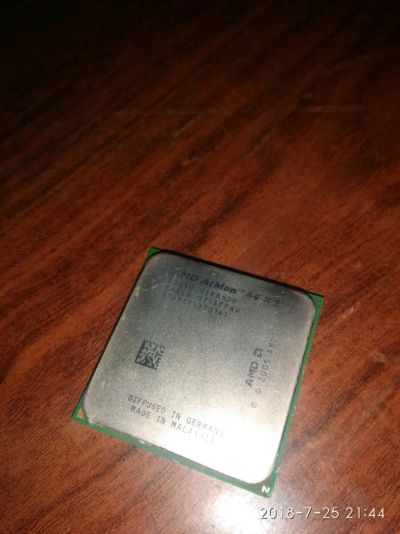 Лот: 11843564. Фото: 1. AMD Athlon 64 x2 5000+ (AD0500IAA5DD... Процессоры