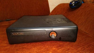 Лот: 11041895. Фото: 1. Xbox 360 slim 250 gb. Игровые приставки, консоли