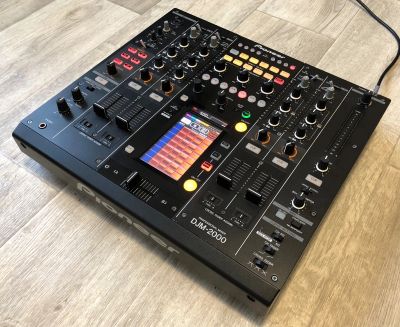 Лот: 17106790. Фото: 1. Pioneer DJM-2000 4-канальный микшер... DJ-оборудование