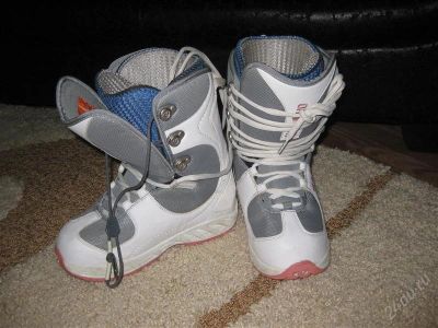 Лот: 1270726. Фото: 1. Ботинки для сноубординга. Ботинки