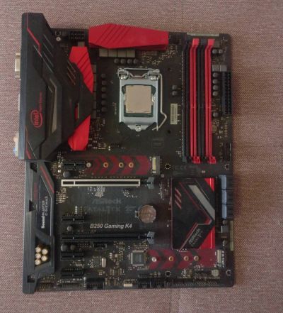 Лот: 13471816. Фото: 1. Материнская плата AsRock B250... Материнские платы