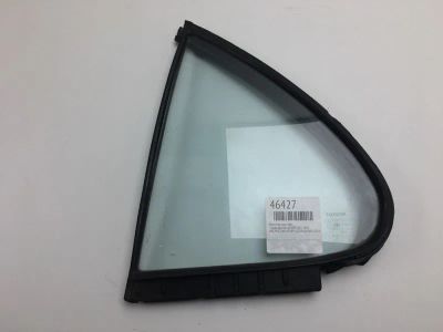 Лот: 20392640. Фото: 1. Форточка Toyota Sprinter 1992... Кузов