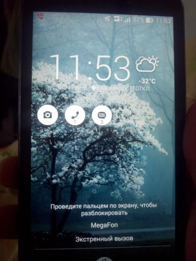 Лот: 6765345. Фото: 1. ASUS Fonepad 6 note 16Gb. Смартфоны
