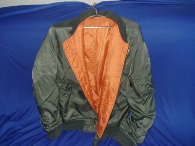 Лот: 10268015. Фото: 1. Куптка- пилот 56р. Верхняя одежда