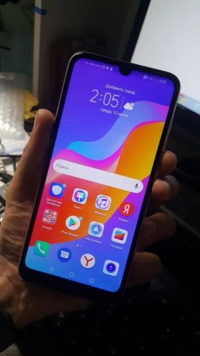 Лот: 16220899. Фото: 1. Huawei Honor 8A 2/32gb состояние... Смартфоны