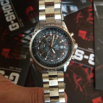 Лот: 10374393. Фото: 1. Часы casio edifice EF-527D-1A. Оригинальные наручные часы
