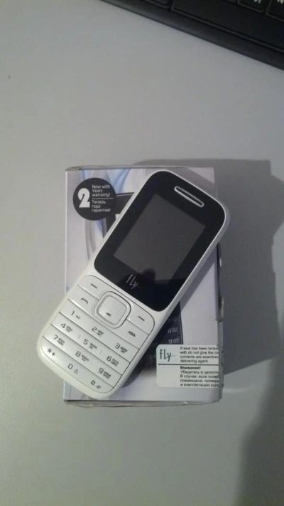 Лот: 4517507. Фото: 1. Продам телефон Fly DS106D состояние... Кнопочные мобильные телефоны
