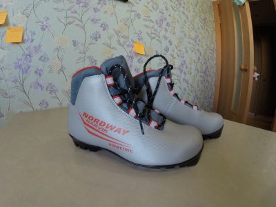 Лот: 12610307. Фото: 1. Ботинки для беговых лыж Nordway... Ботинки