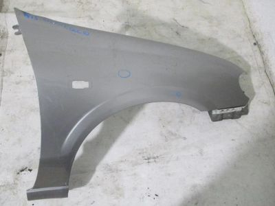 Лот: 15251638. Фото: 1. Крыло переднее правое Nissan Bluebird... Кузов