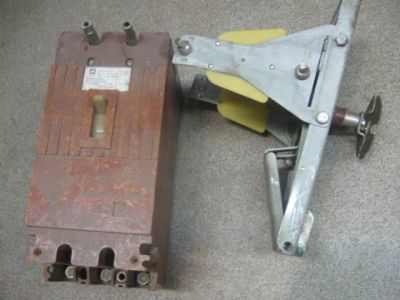 Лот: 3314254. Фото: 1. автомат расцепитель 250а. Автоматы, пакетники, предохранители