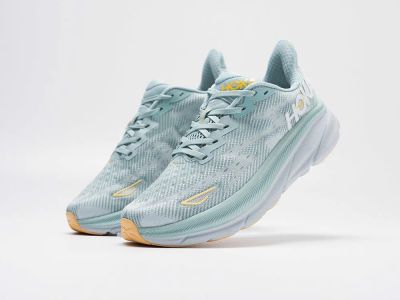 Лот: 24975742. Фото: 1. Кроссовки Hoka Clifton 9. Кеды, кроссовки, слипоны