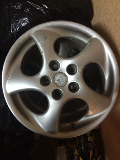 Лот: 6273089. Фото: 1. Оригинальные диски Toyota R16. Диски