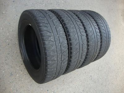 Лот: 15520417. Фото: 1. 195/65/15 Bridgestone ICE Cruiser... Шины