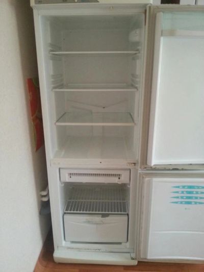 Лот: 8862208. Фото: 1. холодильник Stinol. Холодильники, морозильные камеры