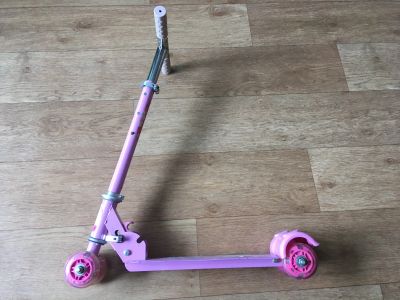 Лот: 17556582. Фото: 1. Детский самокат Scooter. Самокаты