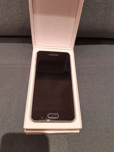 Лот: 14995133. Фото: 1. Samsung Galaxy A3 2016 A310F. Смартфоны