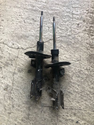 Лот: 20656800. Фото: 1. Амортизаторы qashqai j10. Ходовая, подвеска, рулевое управление