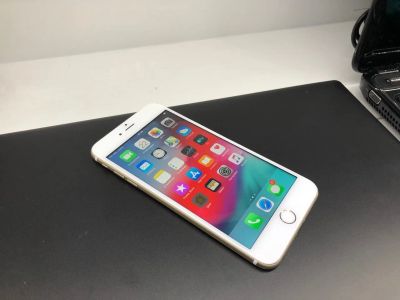 Лот: 15223035. Фото: 1. Iphone 6 plus gold. Смартфоны