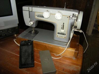 Лот: 745003. Фото: 1. Швейная машинка Чайка-3. Швейная, вязальная