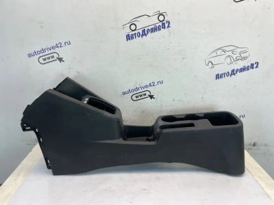 Лот: 24885440. Фото: 1. Консоль между сидений Kia Venga... Кузов