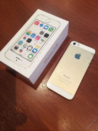 Лот: 5540708. Фото: 1. Iphone 5S 16Gb Gold. Смартфоны