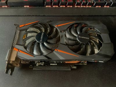 Лот: 20317553. Фото: 1. Видеокарта Gigabyte GTX 1060 6GB. Видеокарты