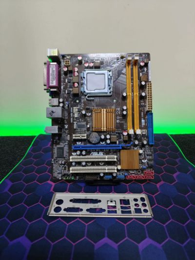 Лот: 24790596. Фото: 1. Материнская плата ASUS P5KPL-AM... Материнские платы