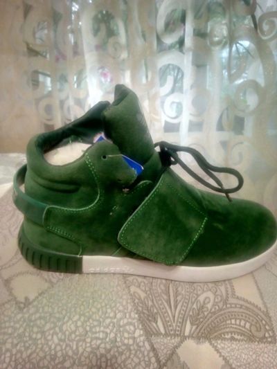 Лот: 14547762. Фото: 1. Кеды зимние Adidas. Кеды, кроссовки, слипоны