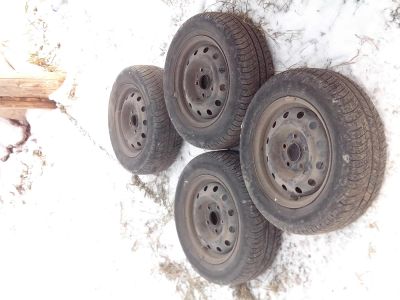 Лот: 4636288. Фото: 1. Диски R14 с летней резиной Michlen... Диски