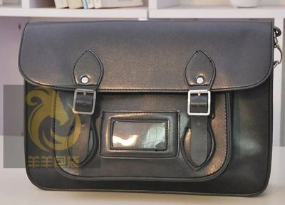 Лот: 6026467. Фото: 1. сумка из Комода. Сумки