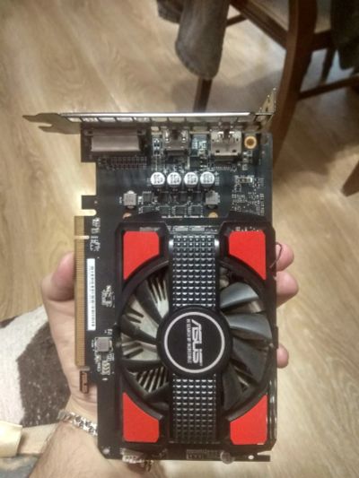 Лот: 19304489. Фото: 1. AMD Radeon RX550 4gb. Видеокарты