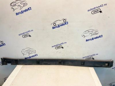 Лот: 22459283. Фото: 1. накладка порога Suzuki Grand Vitara... Другое (автозапчасти)