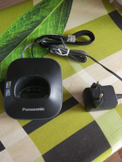 Лот: 9945056. Фото: 1. База дл телефона Panasonic kx-tg1611ru... DECT и радиотелефоны
