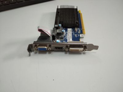 Лот: 18939677. Фото: 1. Видеокарта radeon r5 230. Видеокарты