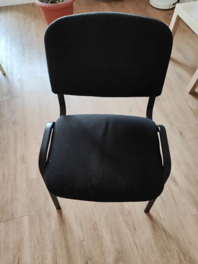 Лот: 21974645. Фото: 1. Офисный стул изо черный, металл... Стулья и кресла офисные