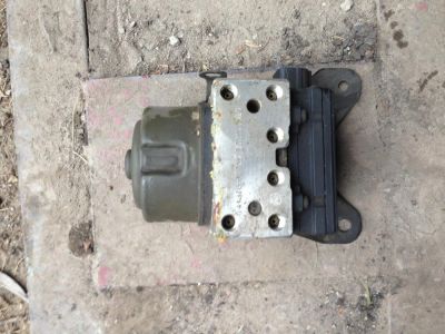 Лот: 4519120. Фото: 1. Блок ABS Toyota Corolla AE100G... Тормозная система