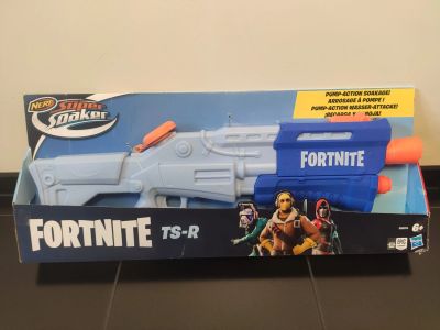 Лот: 19304351. Фото: 1. Водный бластер Nerf Supersoaker... Военная тема