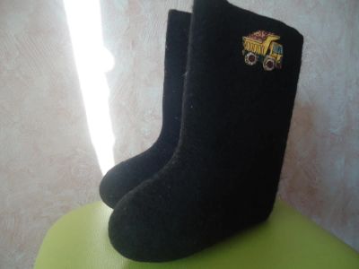 Лот: 9020456. Фото: 1. Валенки. Валенки, угги, унты