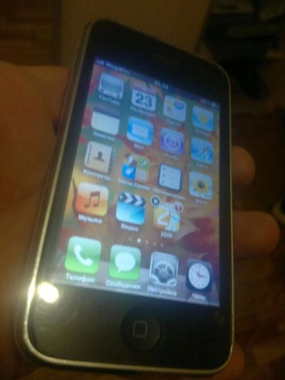 Лот: 3636277. Фото: 1. iphone 3gs 16gb. Смартфоны