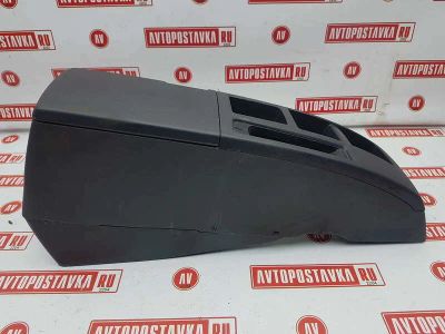 Лот: 20901254. Фото: 1. Подлокотник Toyota Corolla Rumion... Двигатель и элементы двигателя