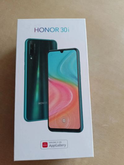 Лот: 18947794. Фото: 1. Смартфон Honor 30i 4+128GB. Смартфоны