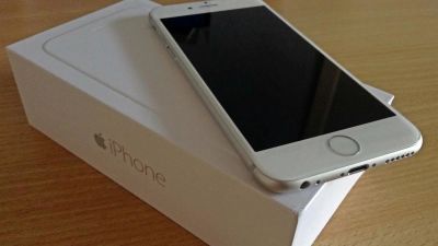 Лот: 7343917. Фото: 1. iPhone 6 16gb silver. Смартфоны