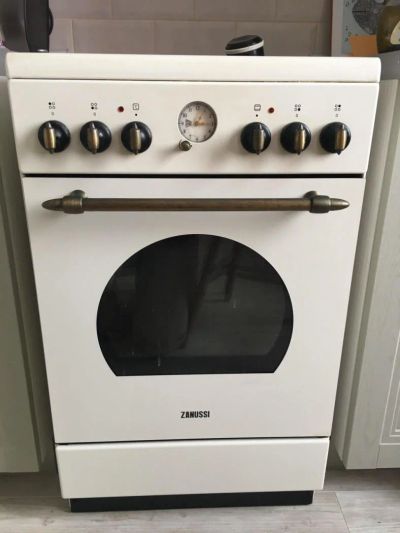 Лот: 10963367. Фото: 1. Кухонная плита Zanussi. Плиты, духовые шкафы, варочные поверхности