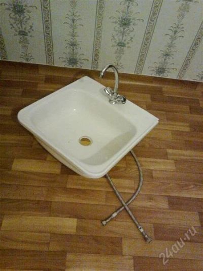 Лот: 1957938. Фото: 1. смеситель с мойкой и шлангами. Смесители