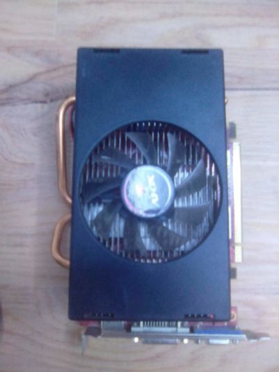 Лот: 11620442. Фото: 1. Видеокарта Radeon HD5770 1GB GDDR5... Видеокарты