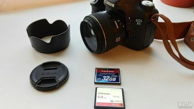 Лот: 8061244. Фото: 1. Canon 7D + Sigma 30mm 1.4 EX HSM. Цифровые зеркальные